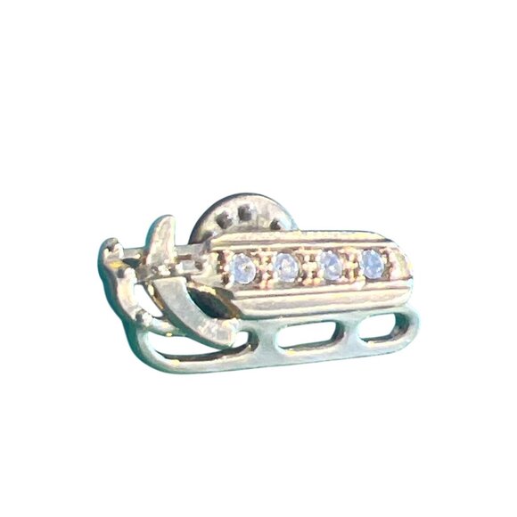 Vintage Avon Gold Tone Sled Pin Brooch Tack Pin Clear Rhinestones 1.25" Across - Picture 2 of 4